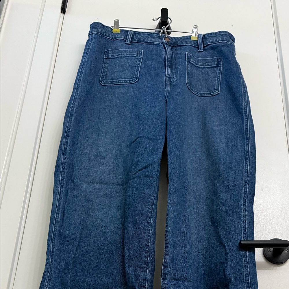 Old Navy Extra High Waisted Big Pocket Wide Leg Denim Jeans Women Size 16